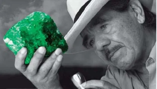 Víctor Carranza, conocido como el "zar de las esmeraldas", fue uno de los primeros en extraer, en grandes cantidades, esta piedra en Colombia. Foto: Colombia.co   