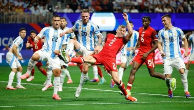 Argentina venció 2-0 a Canadá en su debut por la Copa América 2024. Foto: AFP   