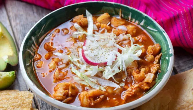  Los mexicanos dicen que esta sopa “cura las penas”. Foto: Architectural Digest<br>    