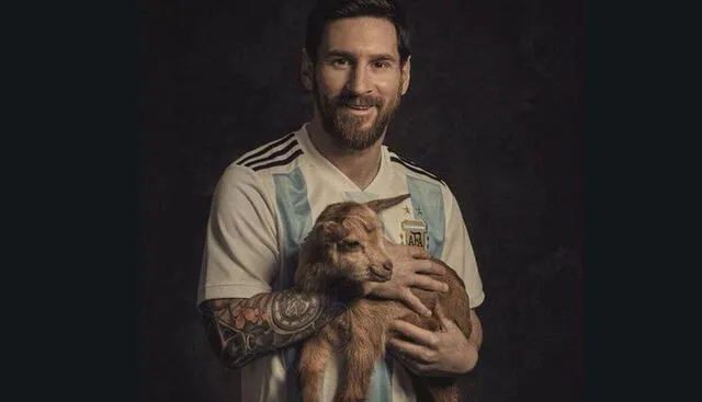 Lionel Messi posó con una cabra para una revista. Foto: Paper Magazine.