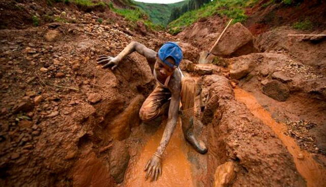 Gran cantidad de infGran cantidad de infantes trabajan en las minas de cobalto de la República Democrática del Congo. Foto: EFEantes trabajan en las minas de cobalto de la República Democrática del Congo. Foto: EFE