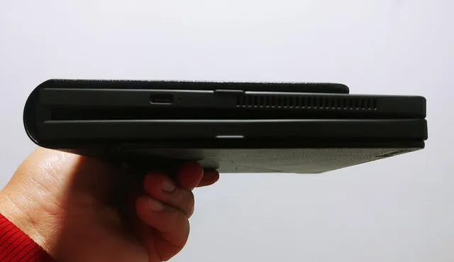 Grosor de la Lenovo ThinkPad X1 Fold