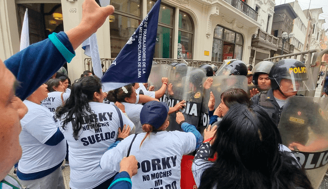 Trabajadores de la Municipalidad de Lima anuncian protesta contra la gestión de Rafael López Aliaga. Foto: La República.   