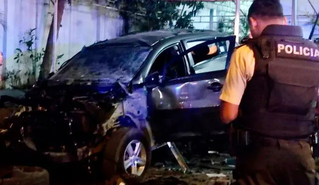 La madrugada de este martes, dos coches bombas explotaron en Guayas. Foto: Twitter @FiscaliaEcuador