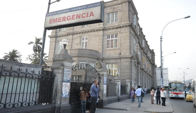El hospital Loayza es uno de los nosocomios que alberga más heridos por las marchas. Foto: La República