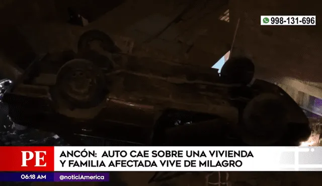 El auto terminó volcado de cabeza sobre el domicilio en Ancón. (Foto: Captura América)
