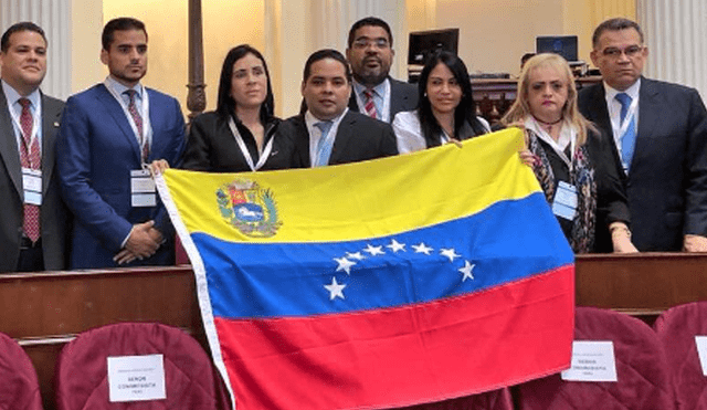 Cumbre de las Américas: Oposición de Venezuela llega a Lima