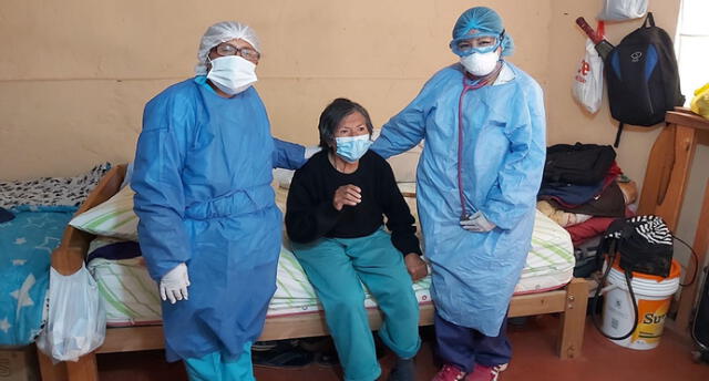 Médicos programan atención en domicilios a adultos mayores de Cusco.