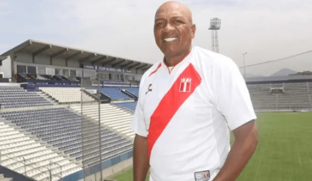 José Velásquez sobre el Perú - Argentina: “Van a coimear a los árbitros”