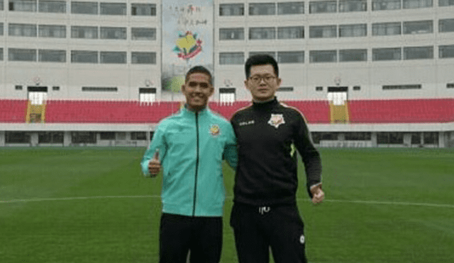 Guangzhou Evergrande cedió a Roberto Siucho a club de la Segunda División de China