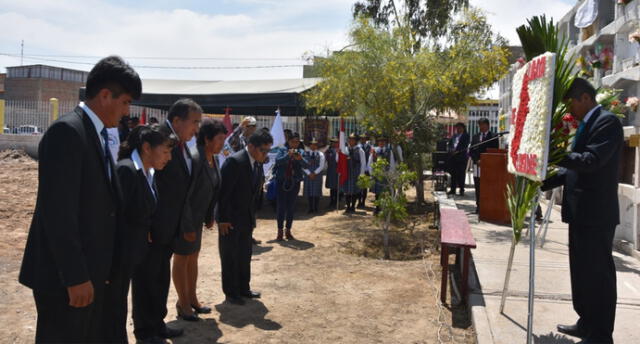 Homenaje a político tacneño Juvenal Ordóñez.