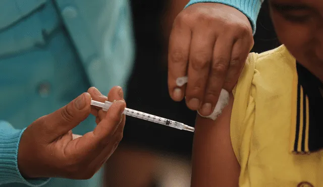 Minsa reduce dosis de vacuna contra el Virus del Papiloma Humano