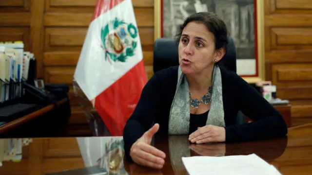 Oposición presentará moción para interpelar a Patricia García, afirma Mulder