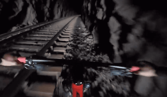 Facebook: Ciclistas ingresan a túnel y viven una experiencia aterradora [VIDEO]