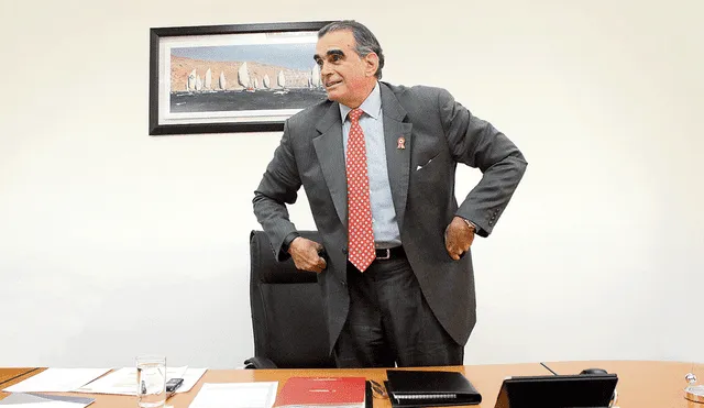 El congresista Pedro Olaechea renunció a la bancada oficialista