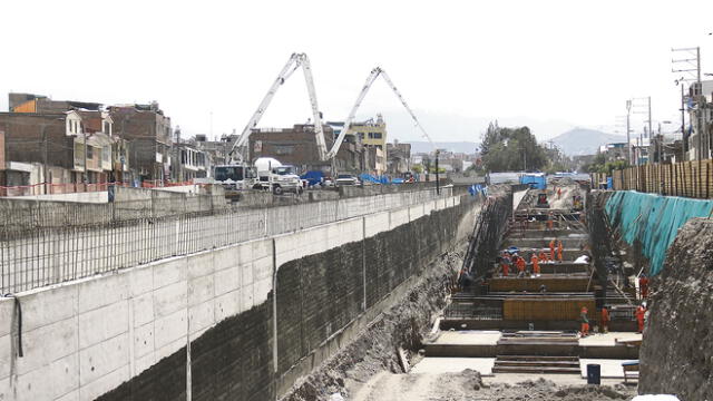 en problemas. Obra Bicentenario se queda sin adenda 11.