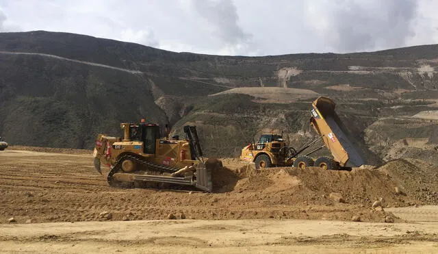 Proyecto Quellaveco inició movimiento de tierras para plataformas, caminos y obras de drenaje