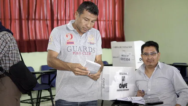 Ysrael Zúñiga: Su voto por Melgar