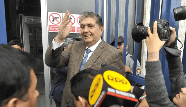 Alan García solicitó asilo diplomático en la embajada de Uruguay 