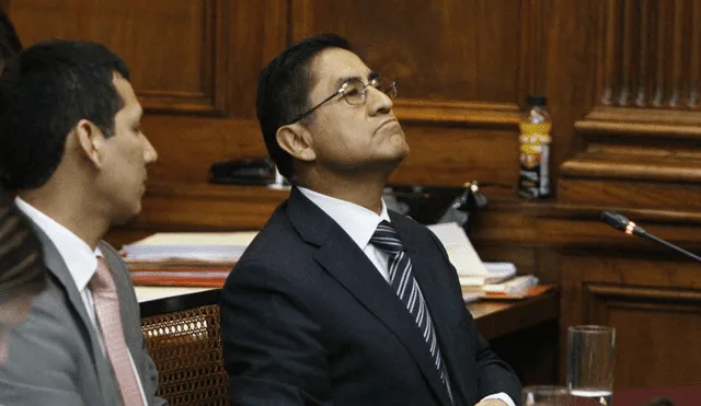 Abogado de César Hinostroza asegura que su defendido "no se fugó" del Perú