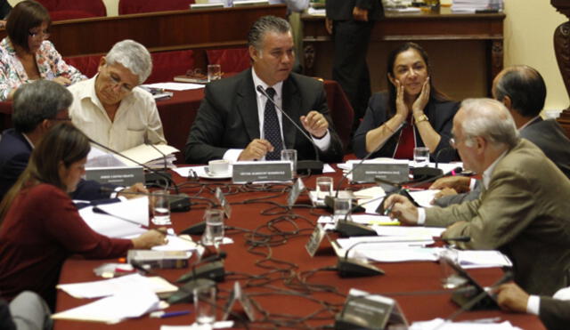 Comisión Lava Jato citará a Pablo Sánchez por estado de colaboración de Odebrecht