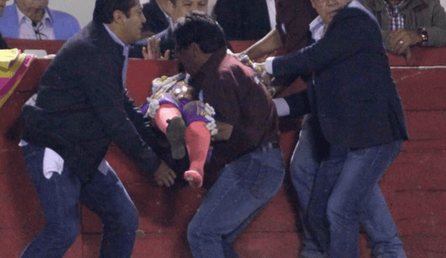 Torera mexicana Hilda Tenorio recibe brutal cornada en el rostro [VIDEO]