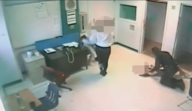 Oficial agrede a escolar porque ‘lo golpeó con el pie’ [VIDEO]