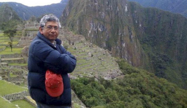 Velan restos del periodista José Yactayo en Miraflores