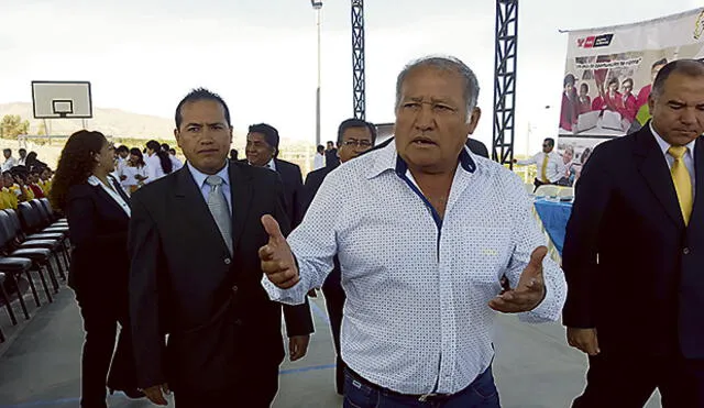 Gobernador de Moquegua se une al Comité de Defensa creado por disputa territorial con Puno