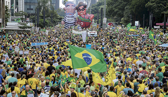 Pese a condena, Lula lanza su candidatura a la presidencia 