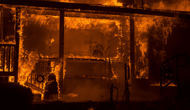 Catastróficos incendios forestales en California dejan 5 muertos y miles de evacuados [FOTOS]