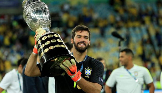 El brasileño ganó la Copa América con su selección.