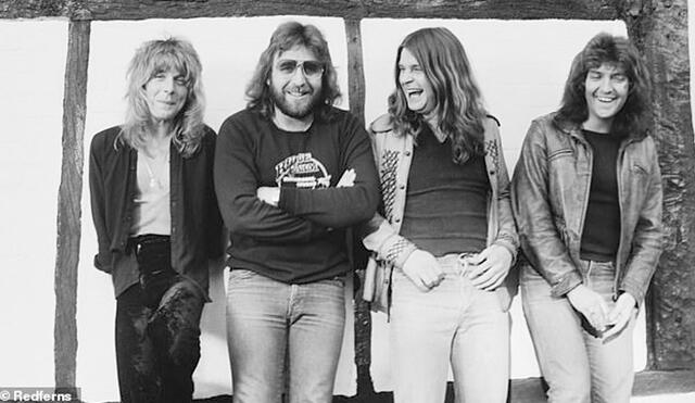 Lee Kerslake fotografiado junto a Ozzy Osbourne y su banda en 1980. Crédito: Instagram