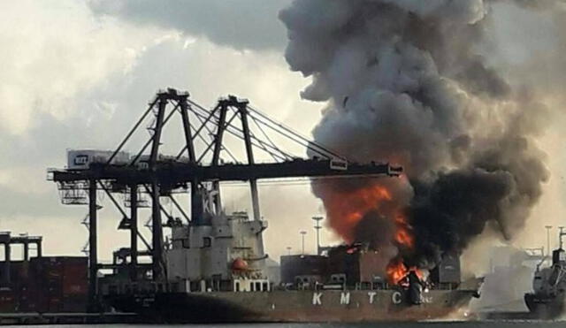 Explota y arde un contenedor el pleno puerto: hay 25 heridos [VIDEO]