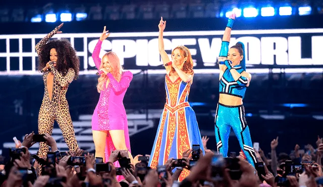 Las Spice Girls vuelven a los escenarios, pero fans abandonan el show [VIDEO]