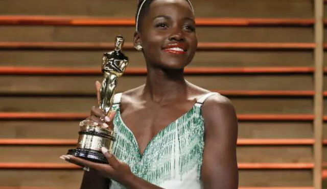 Lupita Nyong'o se alzó como ganadora del Oscar a Mejor actriz de Reparto por 12 años de esclavitud en 2013. (Foto: Reuters)