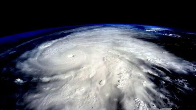 Huracán 'José' alcanzó la categoría 3 en el Atlántico