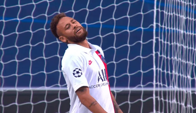 El lamento de Neymar tras fallar un insólito gol en el inicio del PSG vs. Atalanta . | Foto: ESPN 2