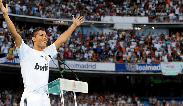 Cristiano Ronaldo: se cumple 11 años de la presentación del portugués en el Santiago Bernabéu. Foto: AFP