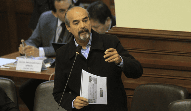 Mauricio Mulder asegura que Congreso implementará nueva sala Gustavo Mohme Llona