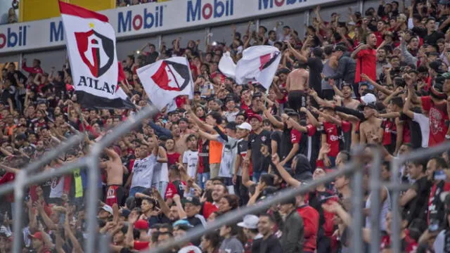 DT del Atlas critica a la hinchada de su equipo por grito homofóbico [VIDEO]