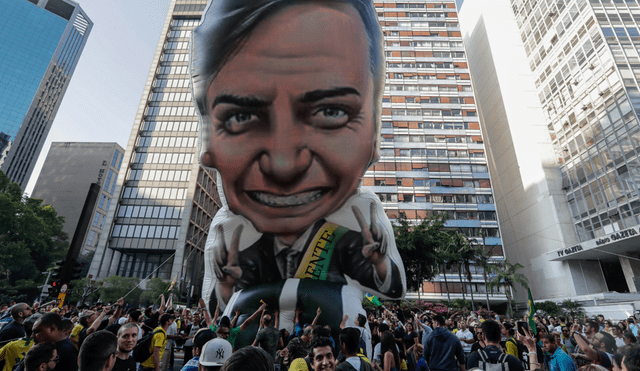 El apoyo a la democracia desciende en América Latina, según sondeo