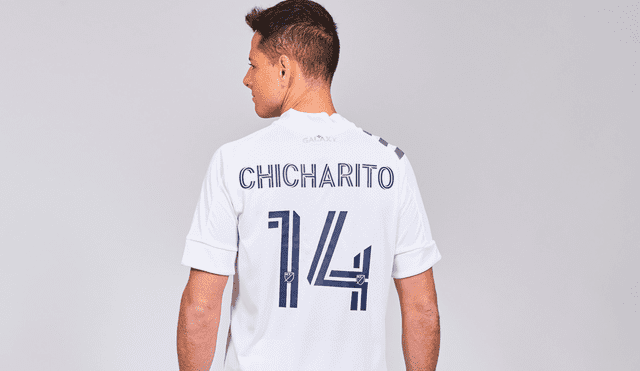 Javier ‘Chicharito’ Hernández vestirá su séptima camiseta en su carrera deportiva tras jugar la última temporada en el Sevilla español.