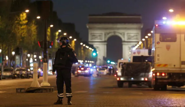 Francia: Tiroteo deja un policía fallecido en principal avenida de París