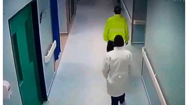 Delincuentes disfrazados de policía y doctor ingresan a hospital y matan a reo