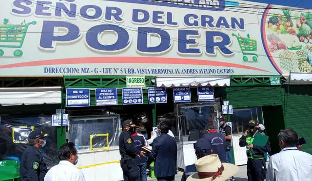 Comando Covid y Ministerio de Agricultura, inspeccionaron mercadillos de la plataforma Andrés Avelino Cáceres en Arequipa.