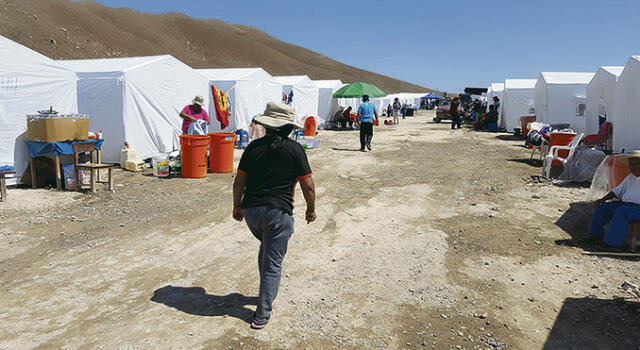 Tacna: Damnificados por huaico insistirán para que los reubiquen en Pampa Chapolla 