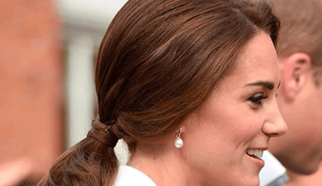 Kate Middleton se luce con sensual look y provoca admiración