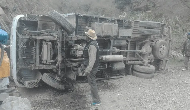 Piura: peregrinos salvan de morir tras despiste de camión 