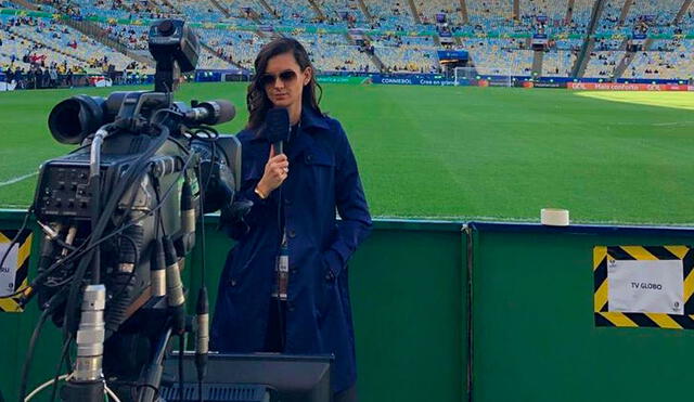 Talía Azcárate se ha vuelto una referente en lo que respecta al periodismo deportivo y fútbol femenino. Foto: Latina